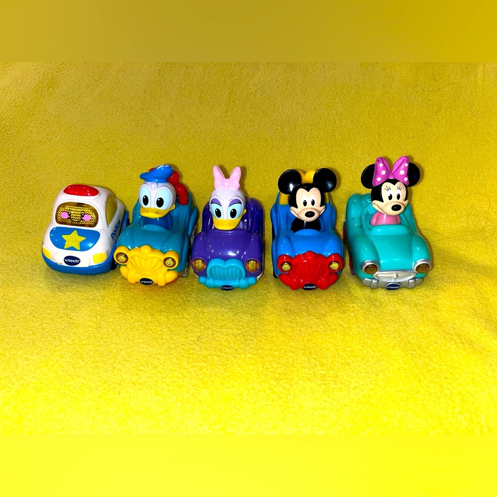 5 - Vtech Go Go Smart Wheels - Mickey, Minnie, Donald, Daisey & Police Car